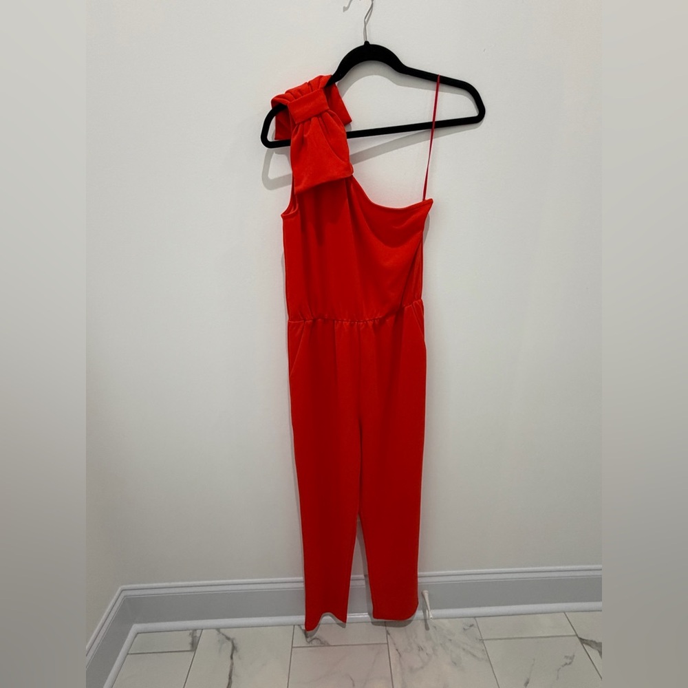 Entro Vibrant Red One-Shoulder Jumpsuit